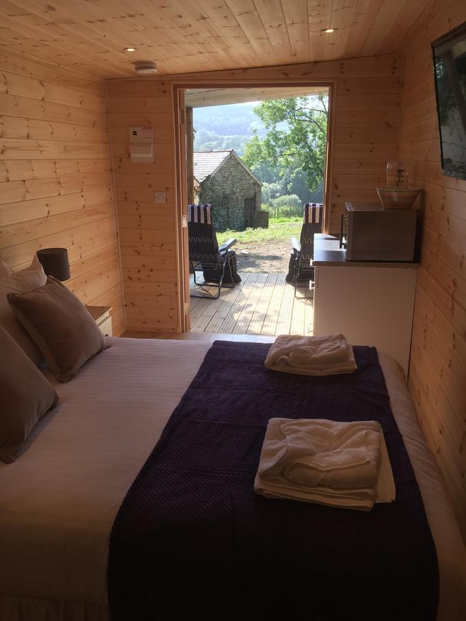 Romantic Getaway Luxury Wooden Cabin With Private Hot Tub And Bbq 애버리스트위스 외부 사진